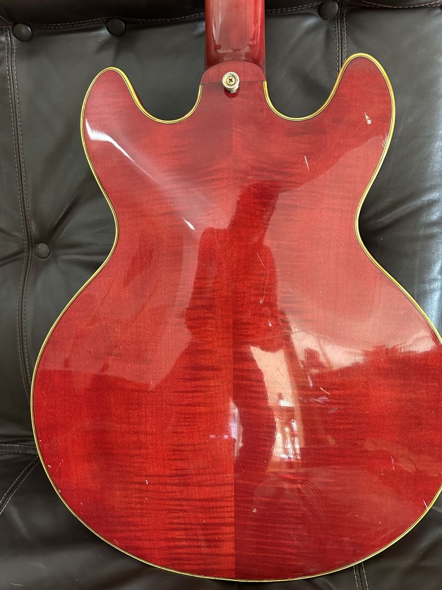 Strumenti musicali: Greco SV 800, etwas kleiner als eine ES 335 – Usato da Tschierv venduto da Screamingwolfguitars 4