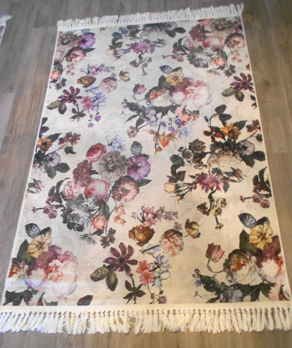 Teppiche: Hohe Kunst auf Teppich 120 x 180 cm – Gebraucht aus Dübendorf von ArtExpression