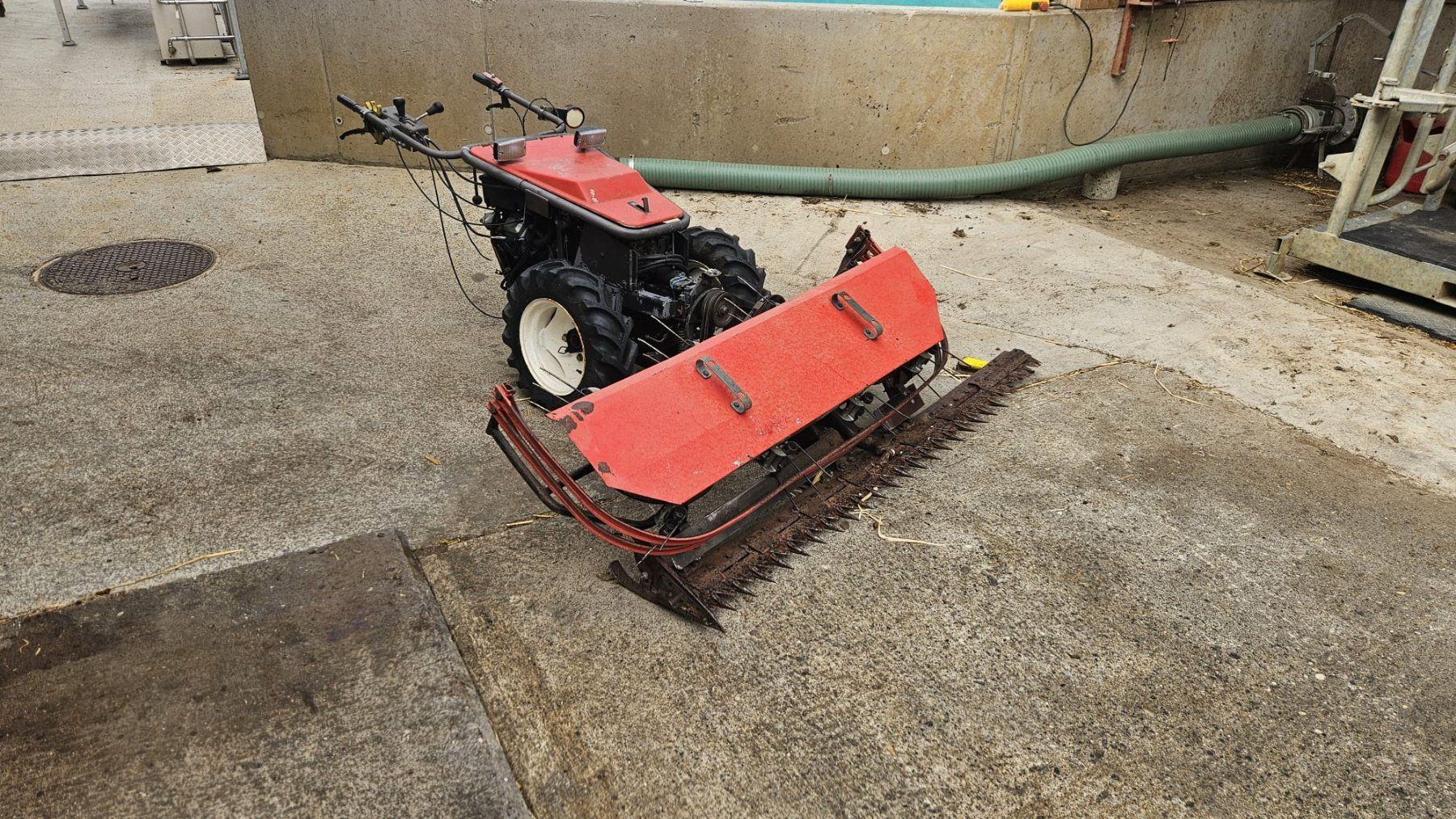 Aebi Alle Maschinen: Aebi Motormäher mit Bandeingrasung, Hydrostat – Gebraucht aus Gipf-Oberfrick von Fricktaler1803 1