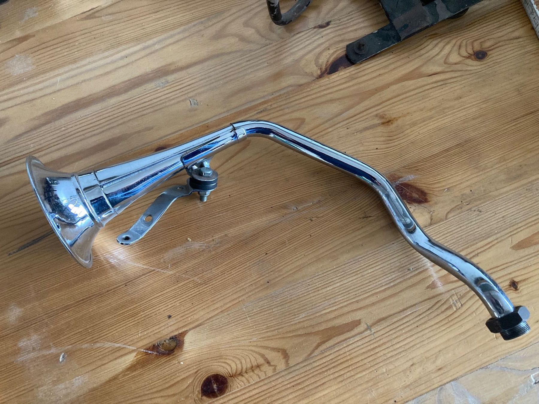 Harley-Davidson Tutti i ricambio per moto: Harley-Davidson Horn – Usato da Wildegg venduto da Rider59 1