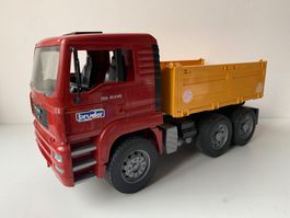 Bruder MAN LKW Lastwagen mit Ladefläche zum kippen