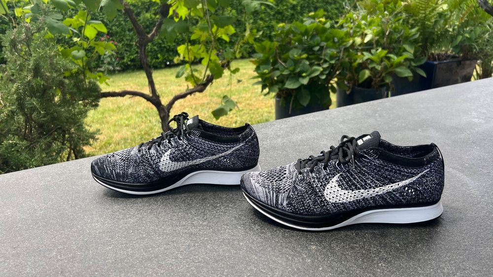 Nike flyknit oreo on sale 2.