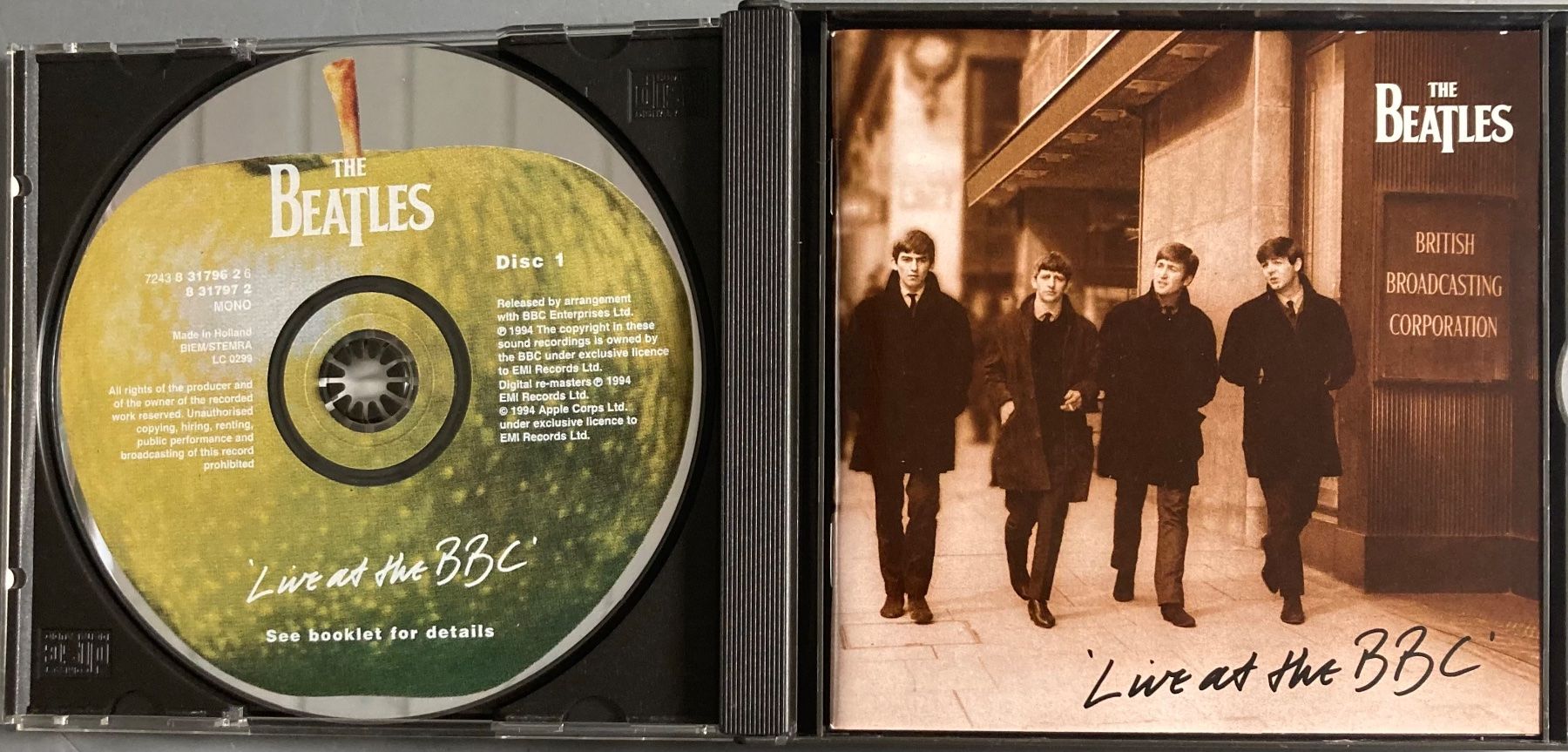 CD: THE BEATLES - LIVE AT THE BBC – Usato da Poliez-Pittet venduto da Newtown-Records 2