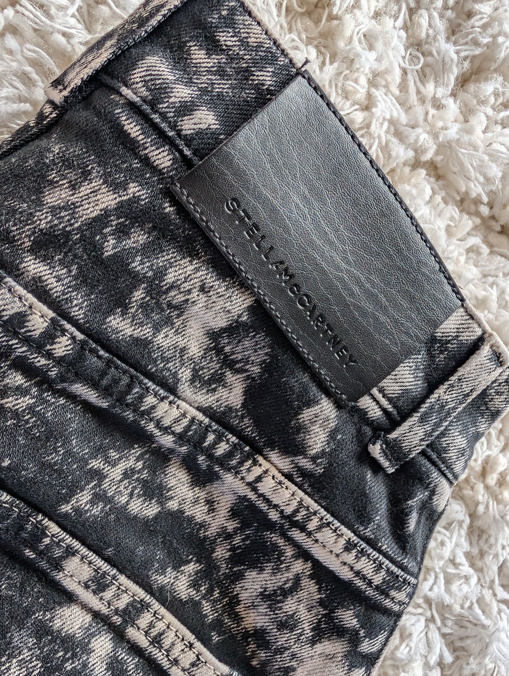 Stella McCartney Jeans: Stella McCartney Jeans, Size 27, excellent condition – Nuovo (secondo la descrizione) da Basel venduto da ian_z6t8 4