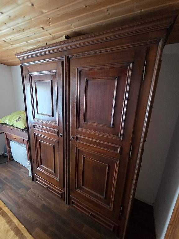 Armadi: Schlafzimmer, massivholz, spanischer Stil – Usato da Dachsen venduto da bea_jvs2 3