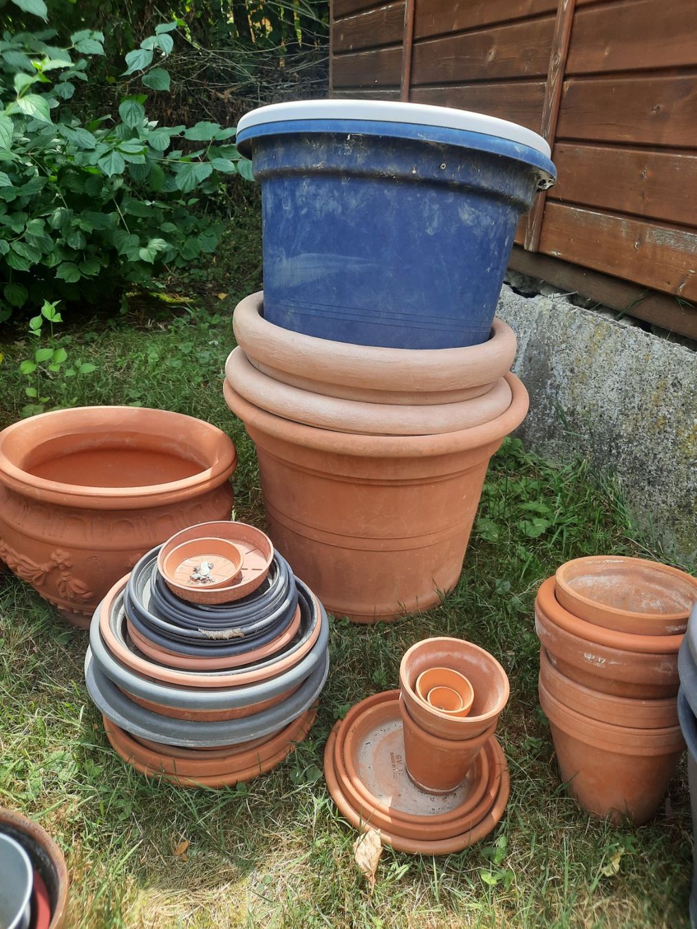 Vasi per fiori: Diverse Blumentöpfe / Übertöpfe – Usato da Solothurn venduto da j273 2