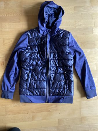 Jacke Gr. 152