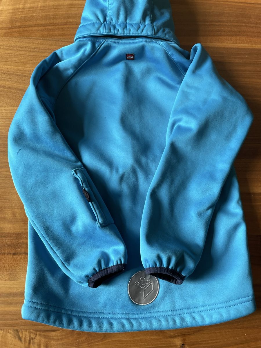 Lego Jacken & Mäntel: Lego Windstopper/Softshelljacke Gr. 122 💦 – Gebraucht aus Zürich von rf_fr 2
