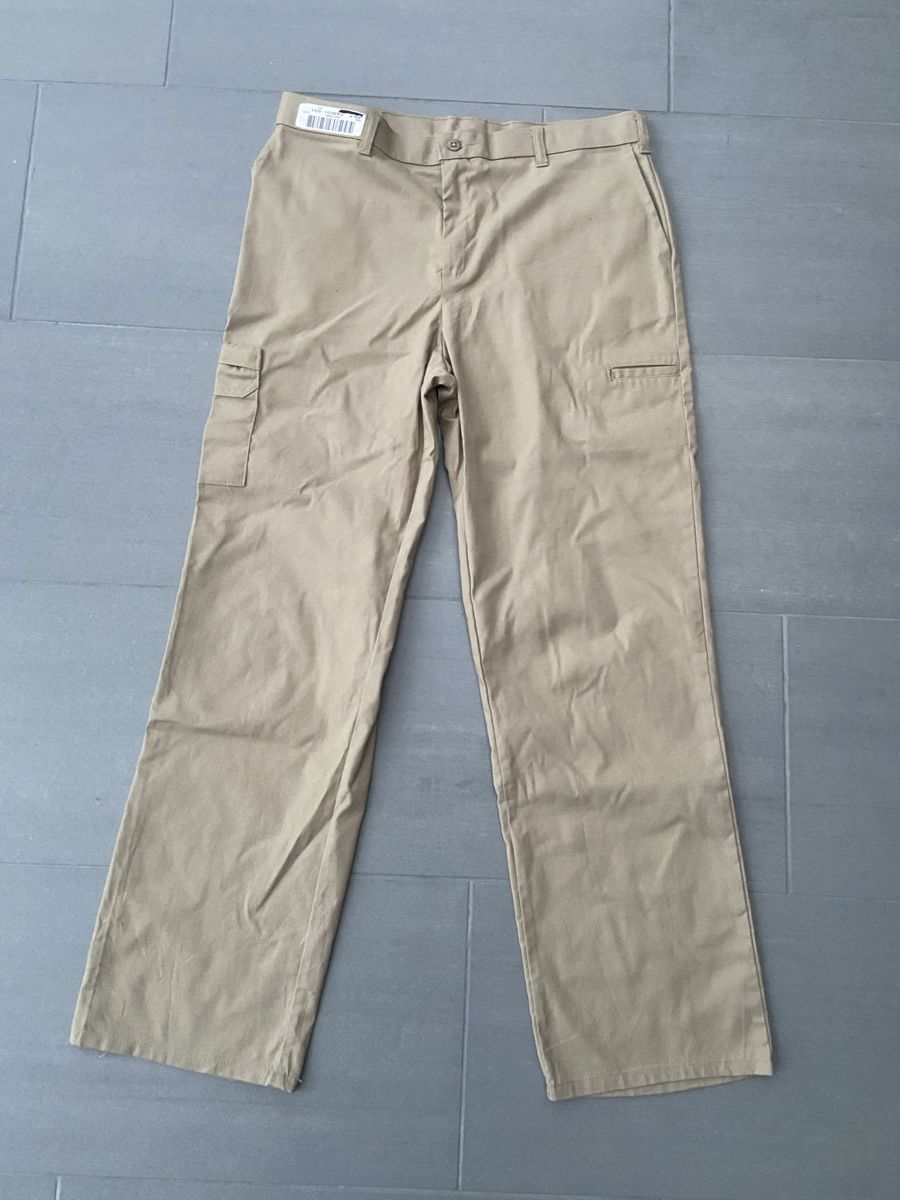 Dickies Pantaloni: Dickies Herren Cargo Hose, Grösse 34/32 – Usato da Märwil venduto da Flo__