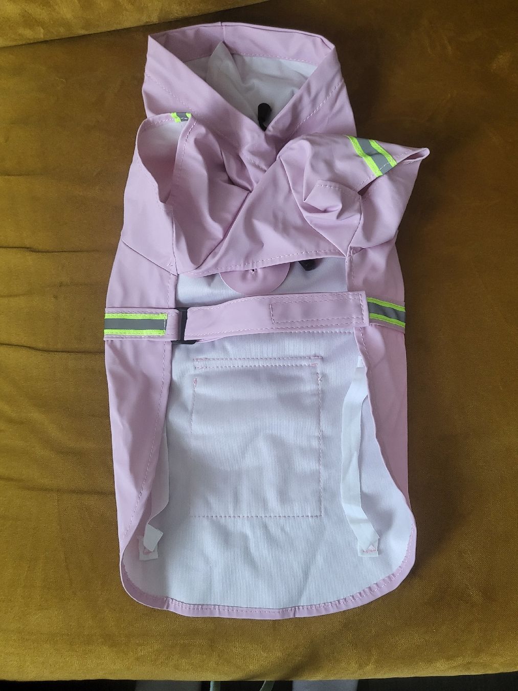 Bekleidung: Hunde-Regenmantel / Grösse M / Rosa – Neu (gemäss Beschreibung) aus Lömmenschwil von S4BR1N4 2