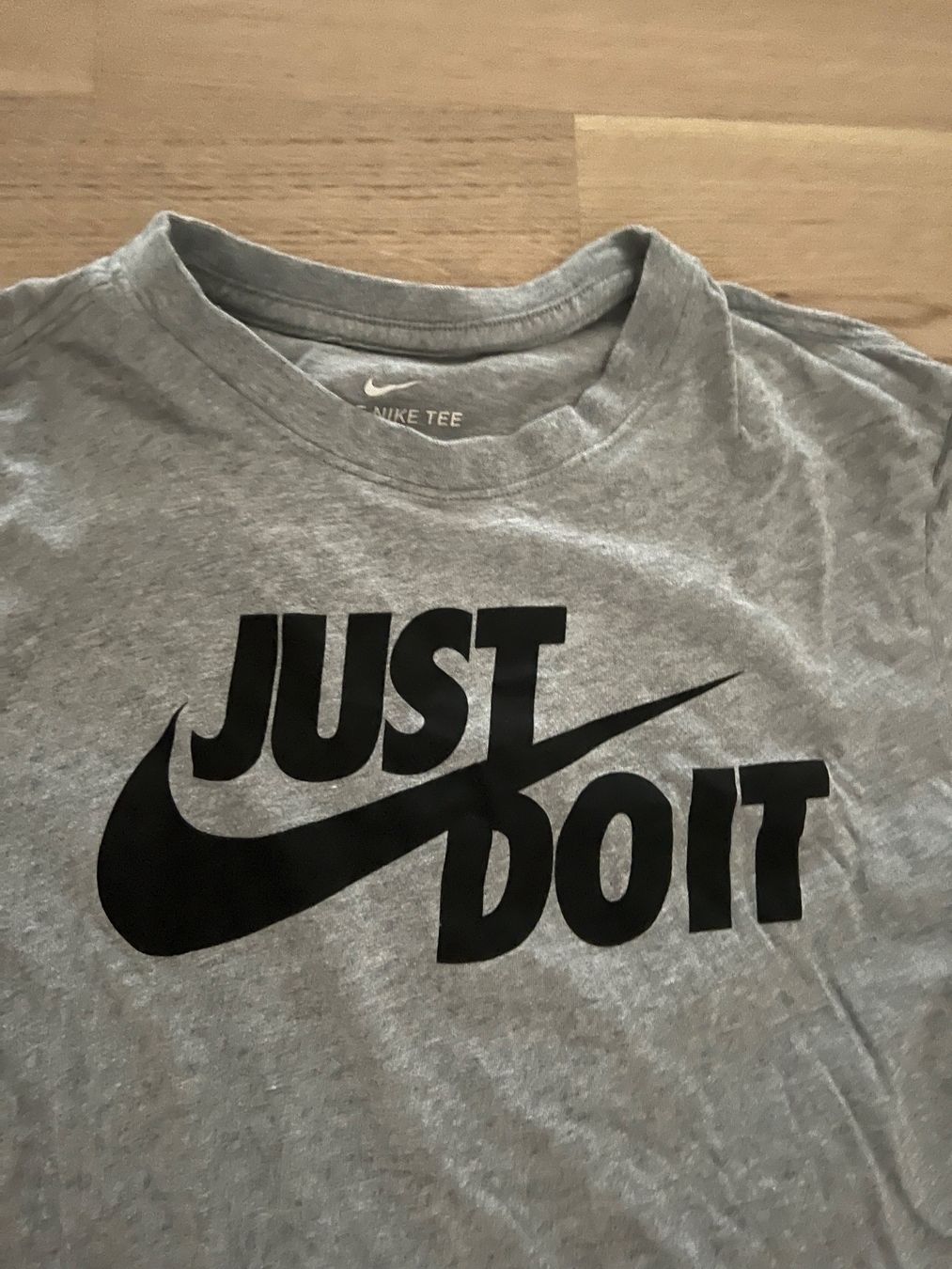 Nike T-shirt: Nike shirt – Usato da Wetzikon ZH venduto da P__tt5 1