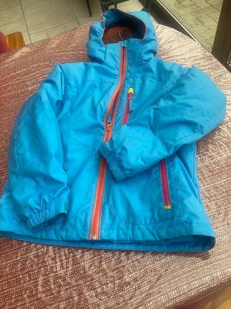 2 Vestes de ski. Fille