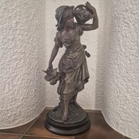 Bronzeskulptur, ca. Mitte des 20. Jahrhunderts, 40cm hoch 