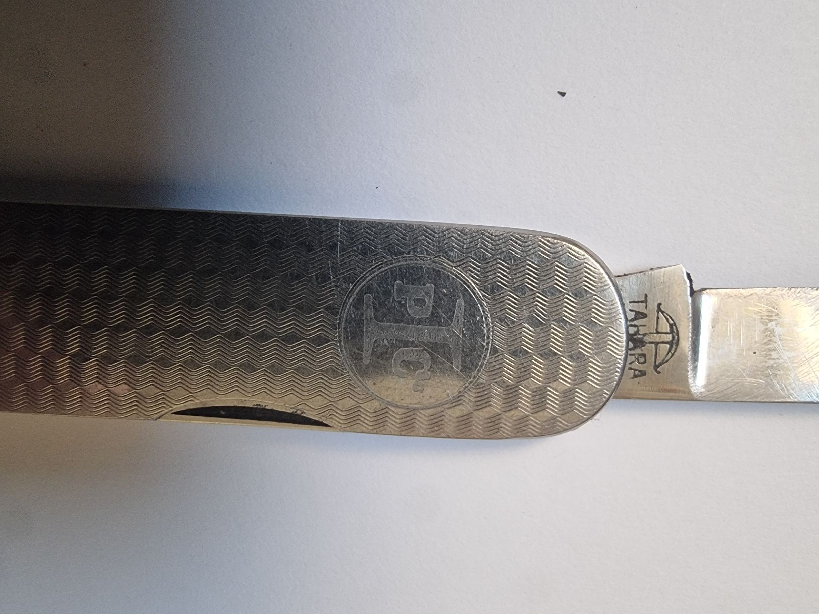 Victorinox Coltelli tascabile: Vintage Taschenmesser mit Etui, TAHARA – Usato da Olten venduto da Mezopotamya 3
