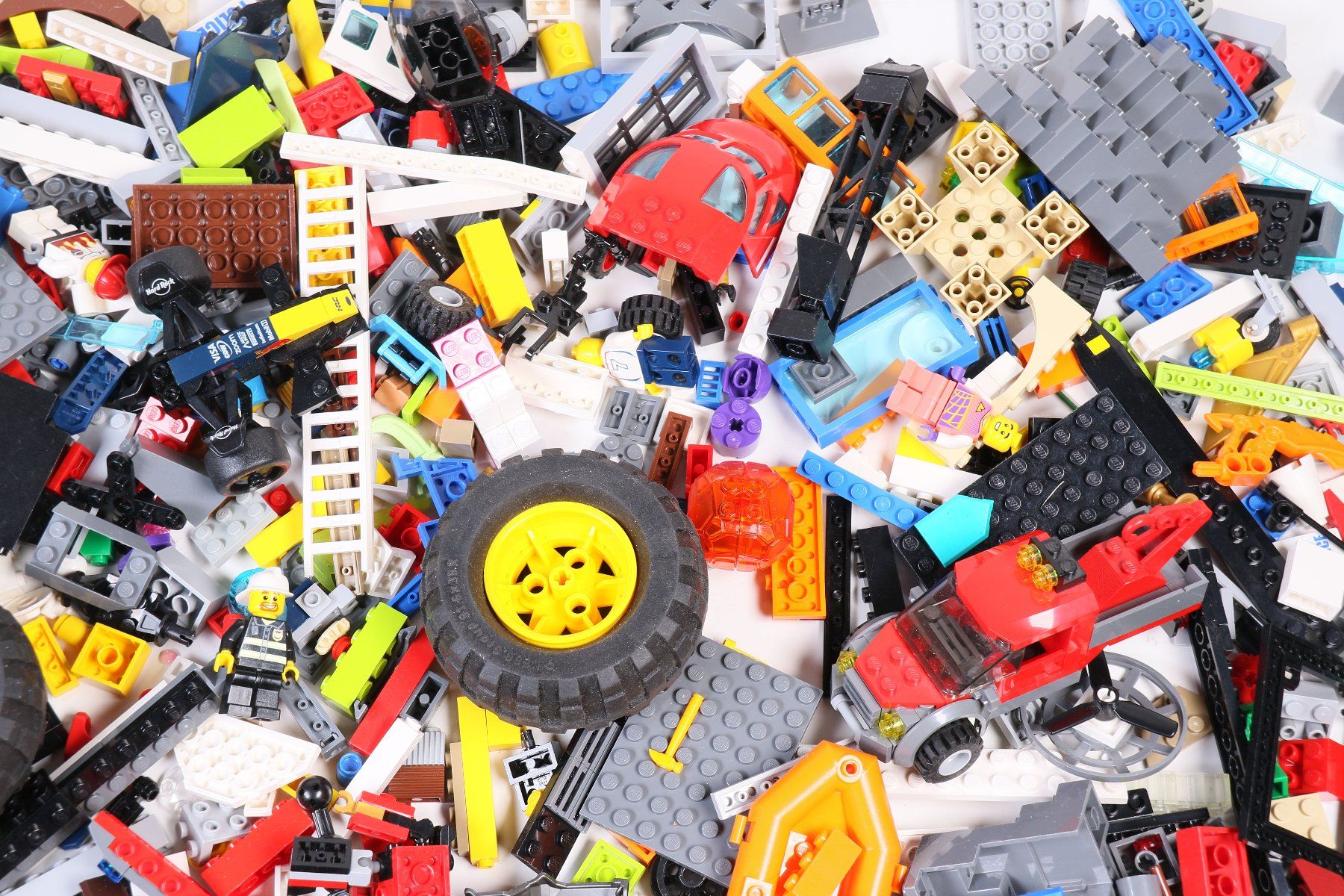 Lego Kit di costruzioni: 1.5 kg. Legoteile mit Minifiguren – Usato da Hettlingen venduto da Scholi99 2