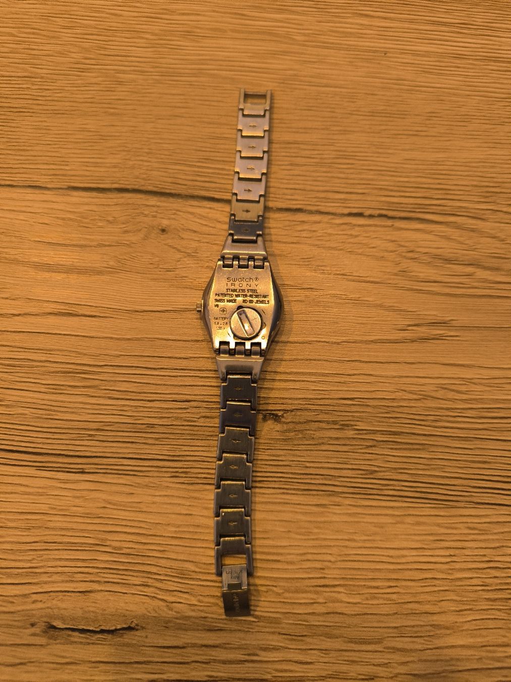 Swatch Orologi: Swatch Uhr Damen Edelstahl – Usato da Wil SG venduto da sir_h68p 1