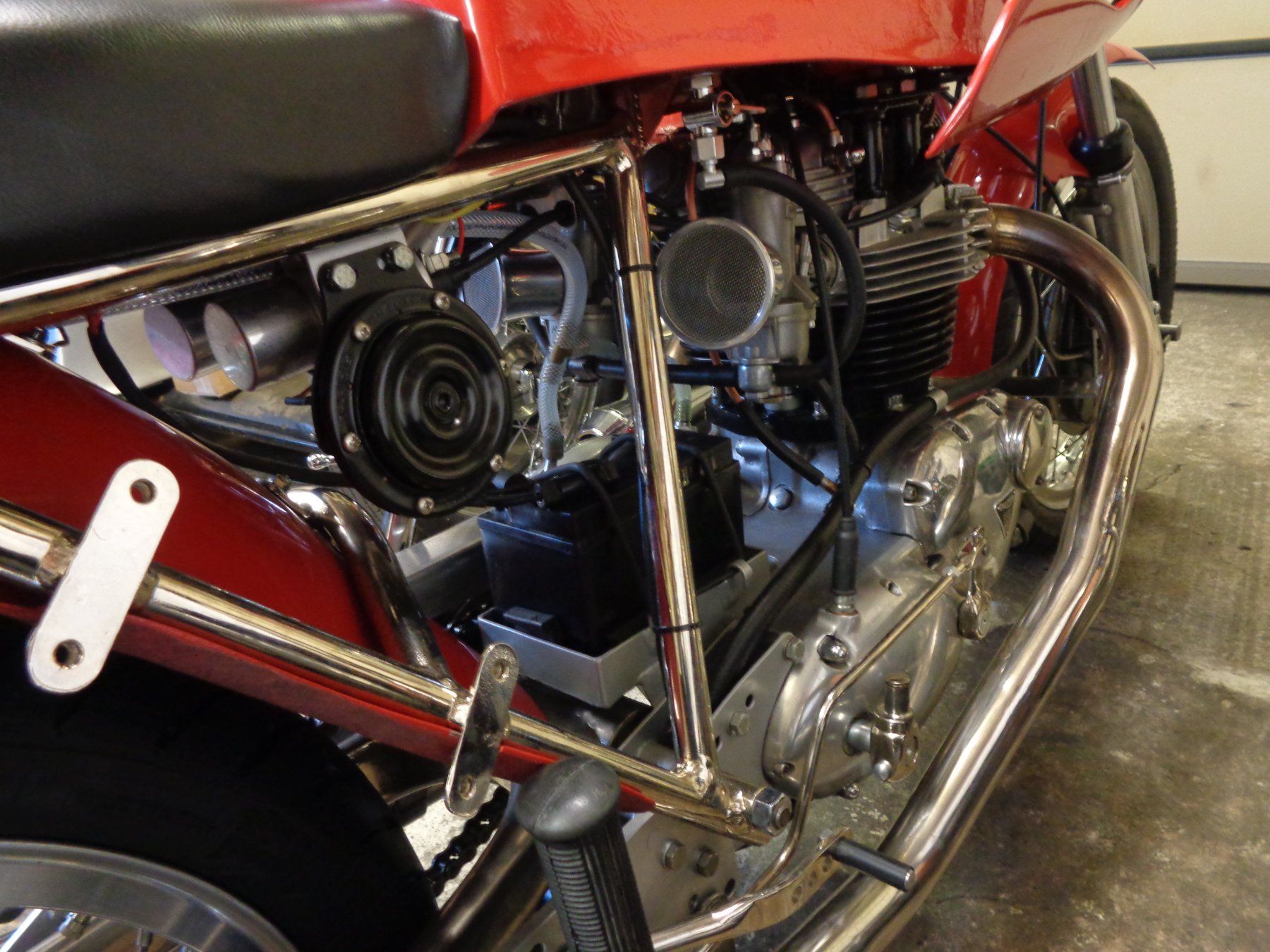 Triumph Route: EGLI Triumph - echt, keine Replica – D'occasion à Allschwil par mumat 4