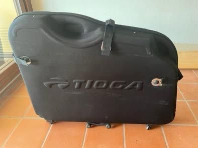 Bike travel case / Valigia per bici (pick up :Tresa, Ticino)