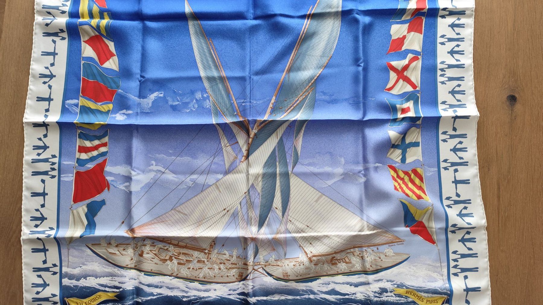 Hermès Foulards, Tücher & Schals: Hermès Seidenfoulard – Gebraucht aus Uetikon am See von gaae008 4