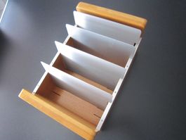Karteikasten Holz mit 4 Aluabtrennungen