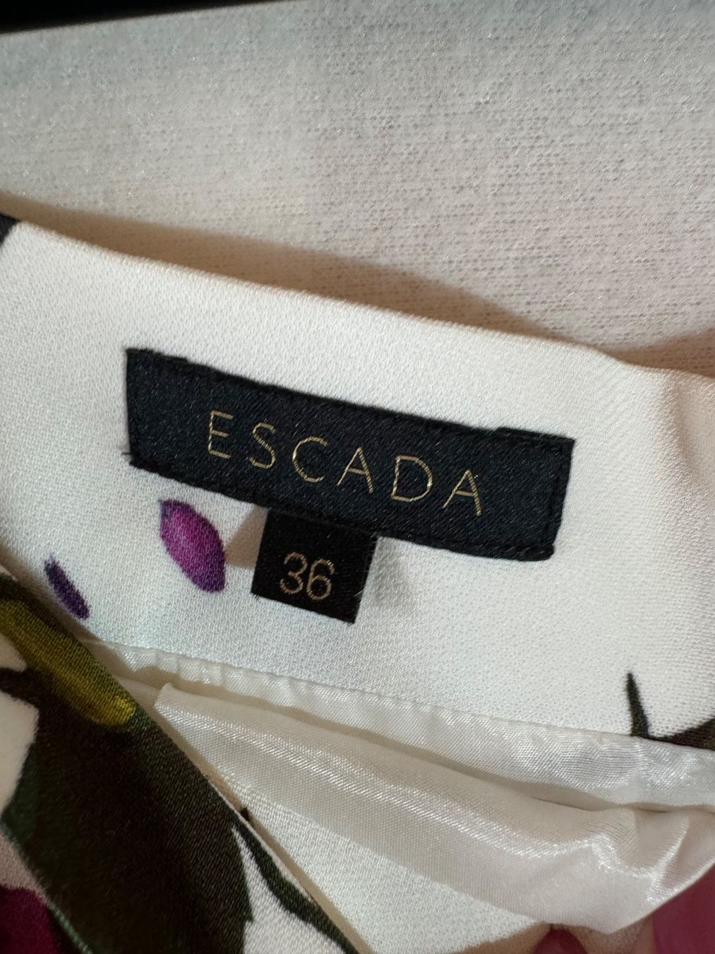 Escada Röcke: Floraler Rock von Escada Gr. 36 – Gebraucht aus Grosswangen von second_hand_dress 6