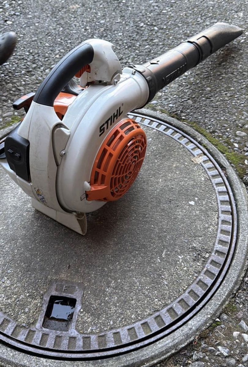 Soffiatori & Aspiratori per foglie: Stihl SH 86 Laubsauger/-bläser – Usato da Illnau venduto da Dimi001