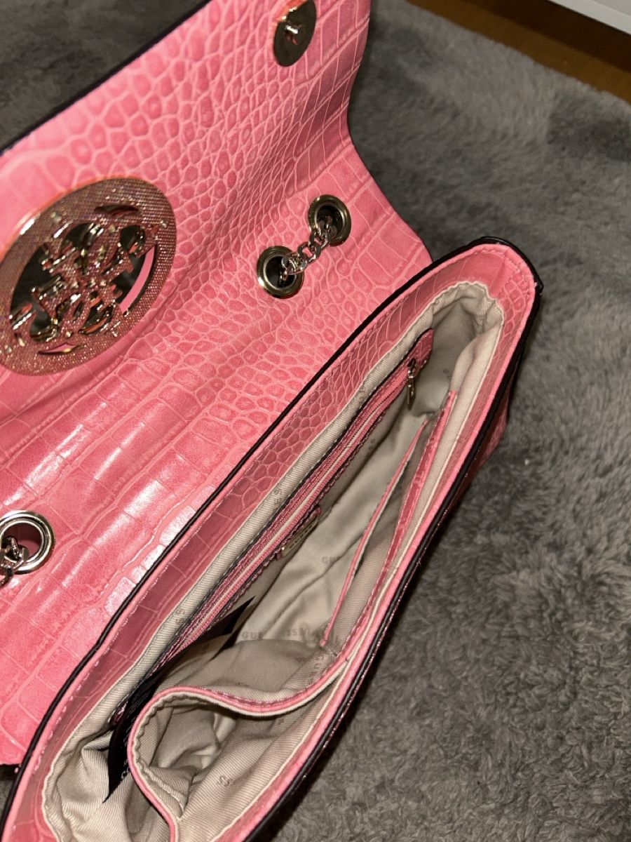 Borse da donna: Neue Guess Tasche – Nuovo (secondo la descrizione) da Bülach venduto da mil_spx7 2