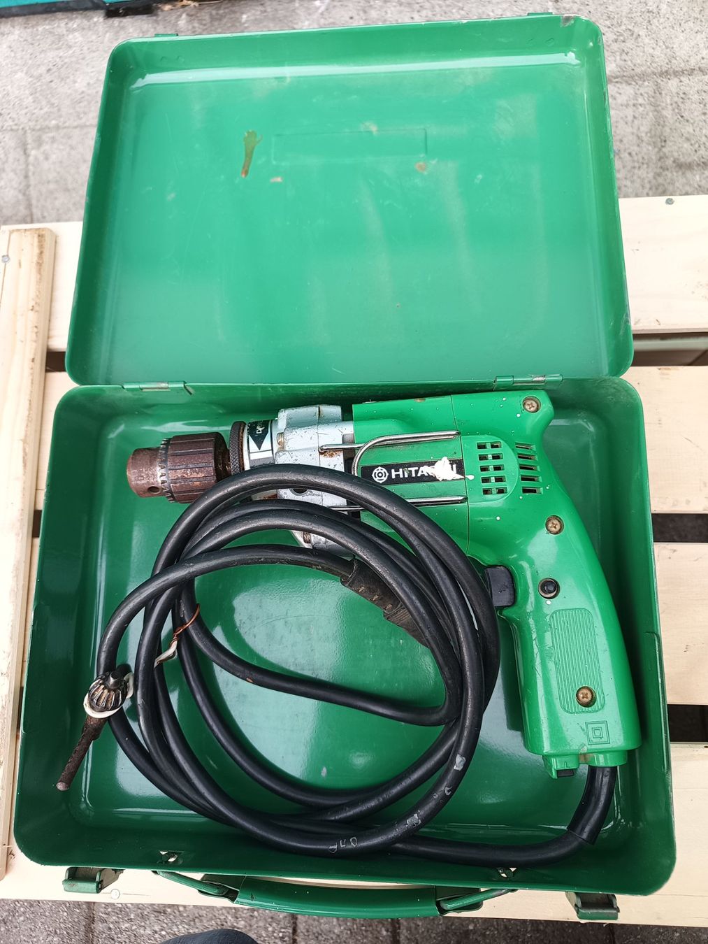 Hitachi Trapani: Hitachi Bohrmaschine – Usato da Oberegg venduto da A-Z.Handel.Loehrer 1