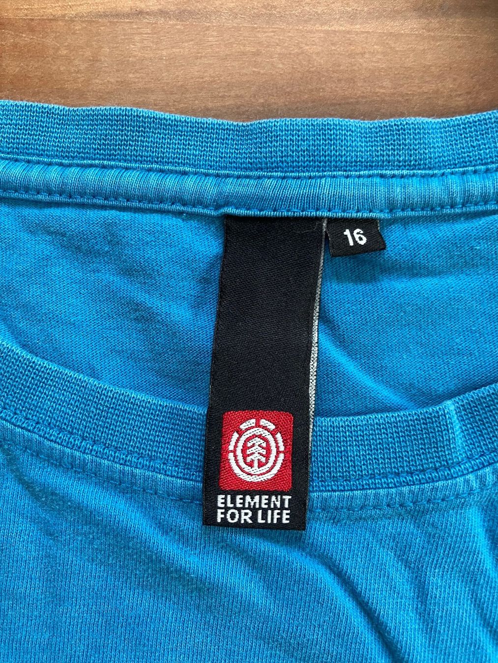 Element Camicie, T-shirt & Polo: schönes, blaues Tshirt von Element – Usato da Bern venduto da sturmmoewe 1