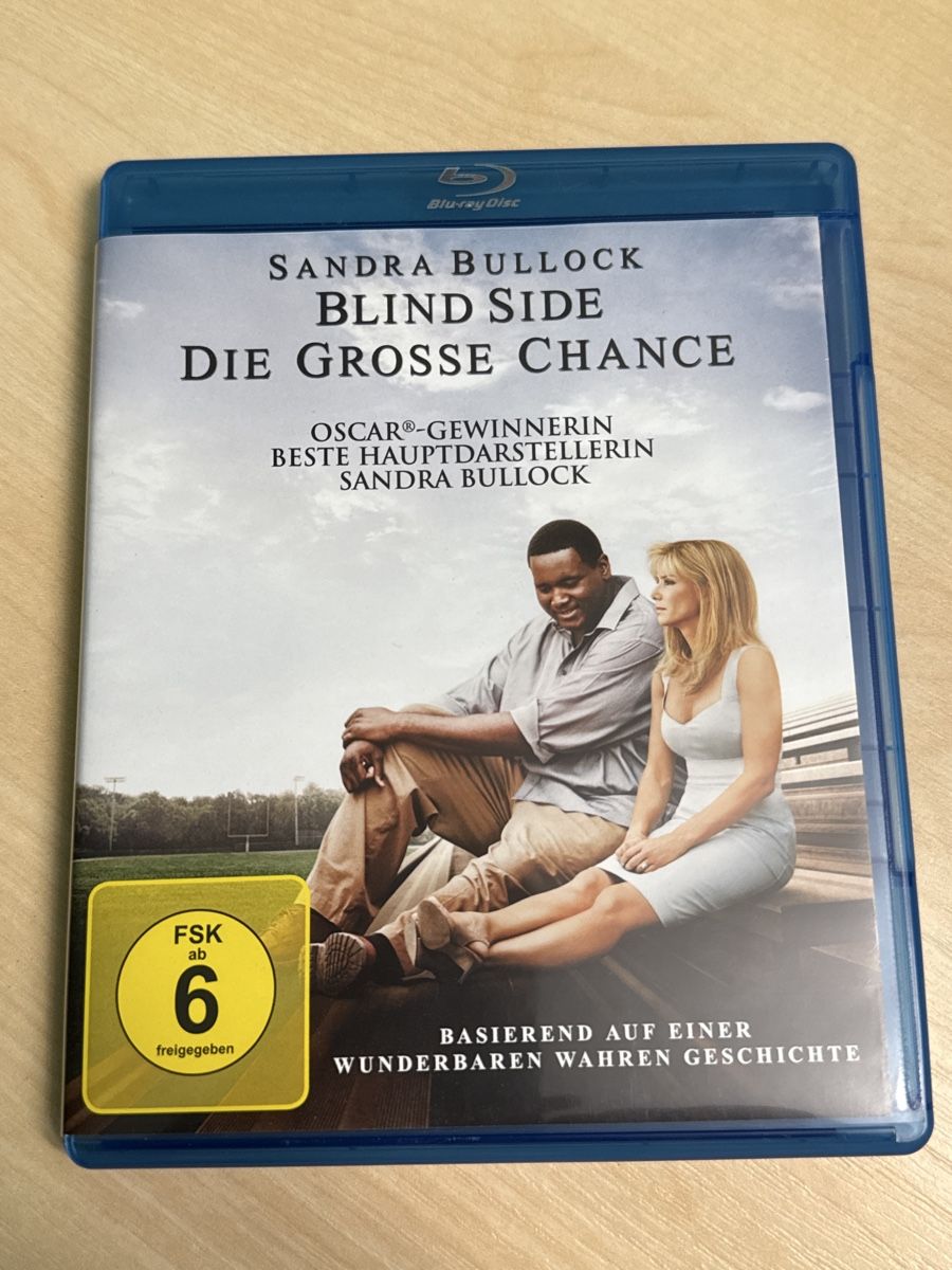 Tutti i DVDs: Blu-ray: Blind Side - Die grosse Chance mit Sandra Bullock – Usato da Hittnau venduto da PeterS75