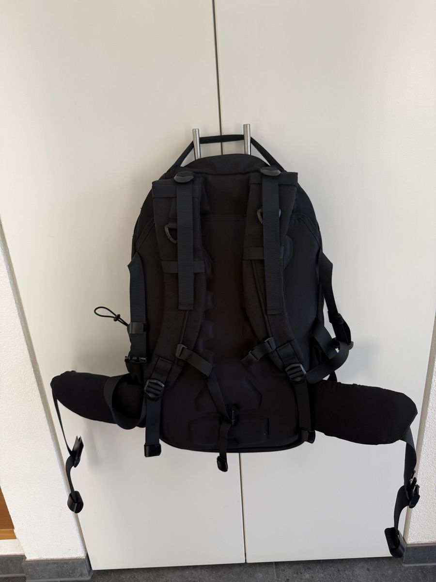Zaini: Stoirm 40L Black Ops Backpack – Nuovo (secondo la descrizione) da Domdidier venduto da fdecourt 3