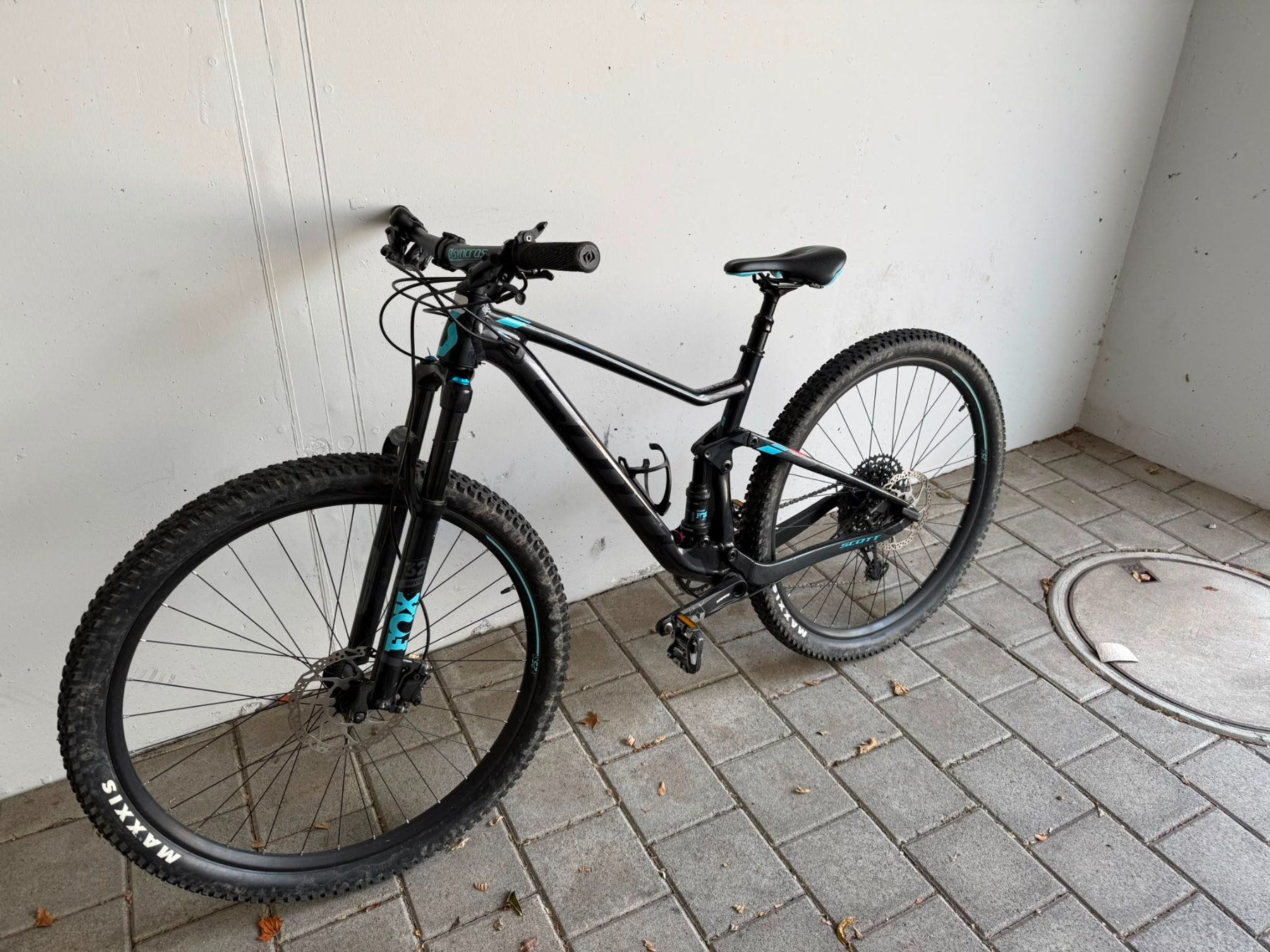 Scott Biciclette: Scott Contessa Spark 920 | Damen MTB Fully | Gr. M – Usato da Wolfhausen venduto da igrape 2