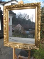 Antiker Spiegel in Barockstil