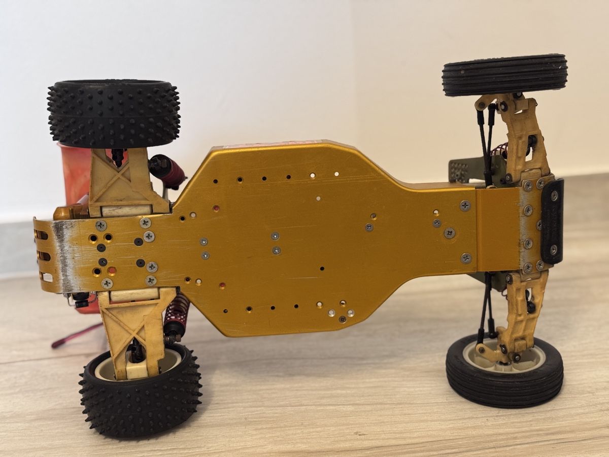 Modellismo RC: Team Associated RC10 original Vintage Masami – Difettoso da Spreitenbach venduto da alishaesseiva 7