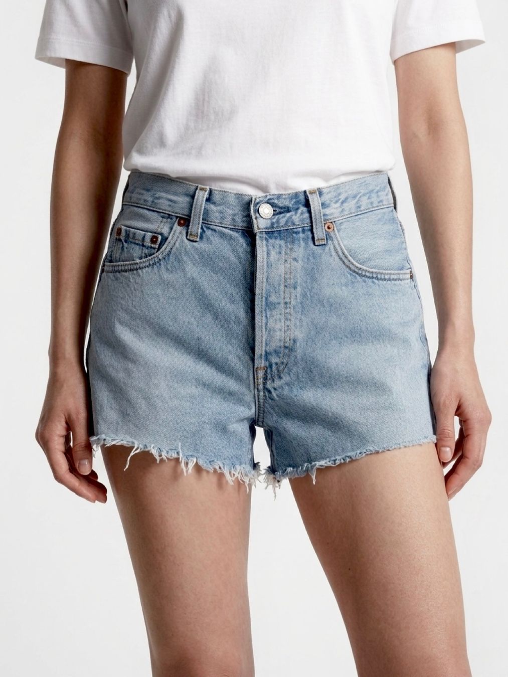 Levi's Jeans: Shorts LEVIS – Usato da Dietikon venduto da tsela77 1