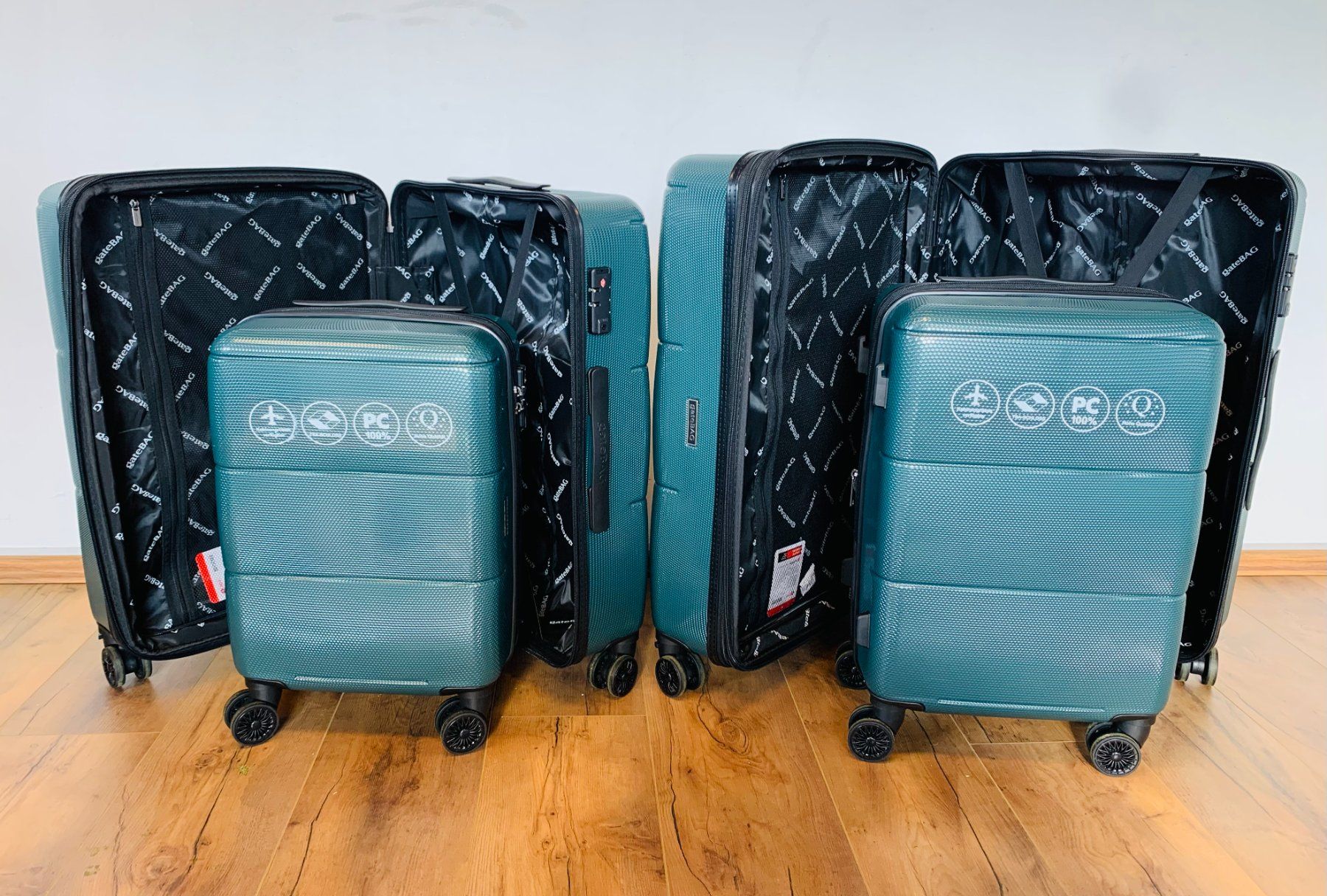 Valigie: 4 teiliges Koffer Polycarbonat gateBAG BUNDLE GRÜN NEU – Nuovo e nell'imballaggio originale da Bergdietikon venduto da shopAgent 6