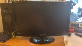 Samsung Syncmaster 2433LW Monitor guter Zustand