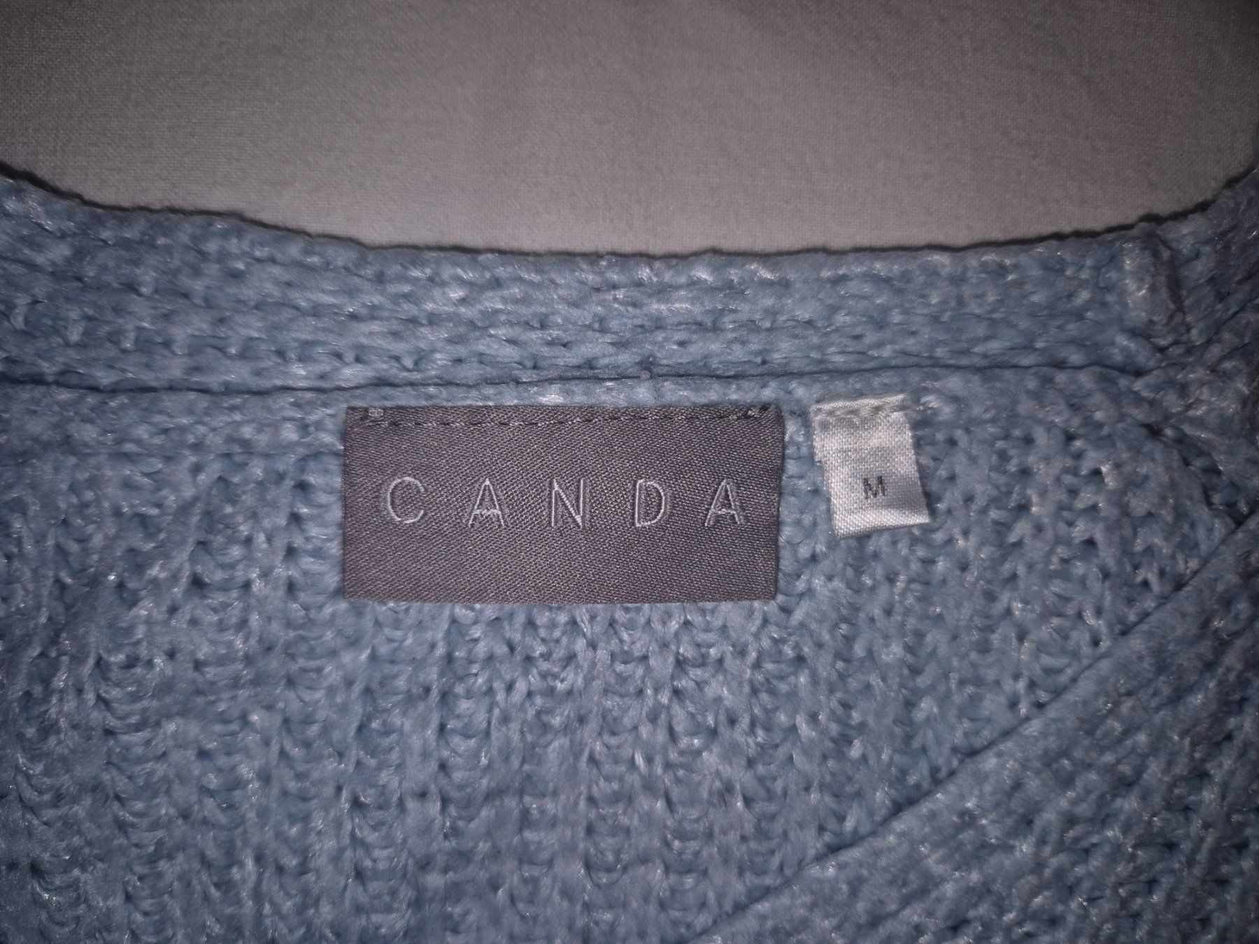 C&A Pulls & Sweat-shirts: 👕Pull Canda bleu clair, taille M - Parfait pour l'hiver! – D'occasion à Genève par cat_ps7g 2