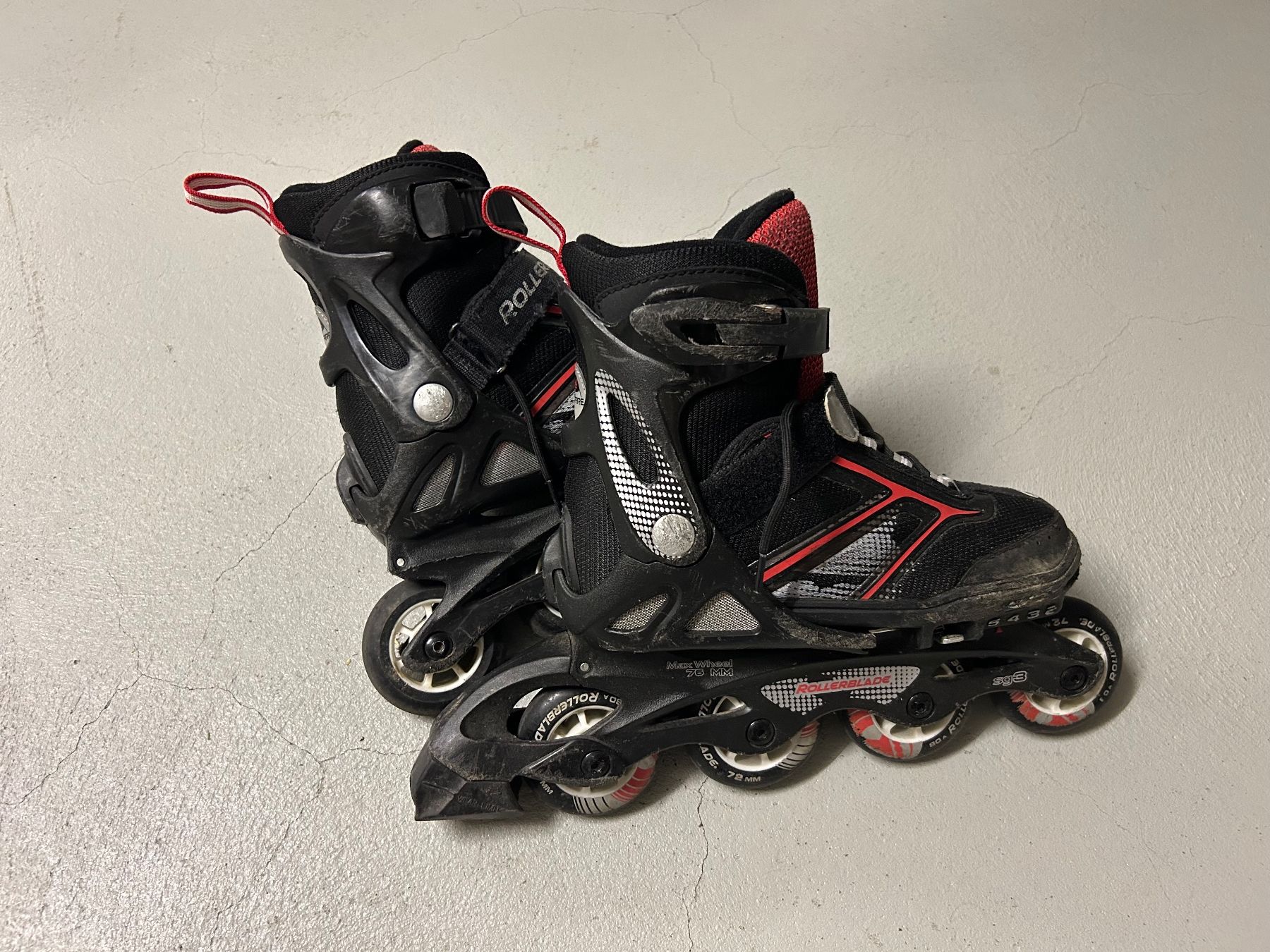 Inline-Skating & Rollschuhe: Inlineskates Rollerblade, Grösse 33-36 verstellbar – Gebraucht aus Lütisburg von Gizmo02 1