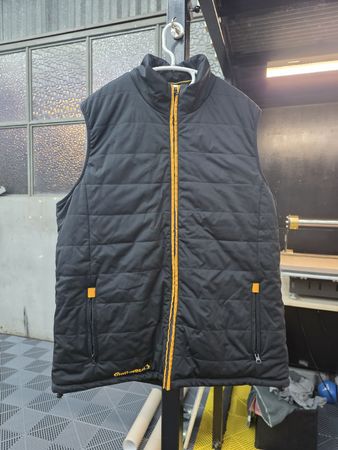 Gilet Continental noir détails orange taille XL