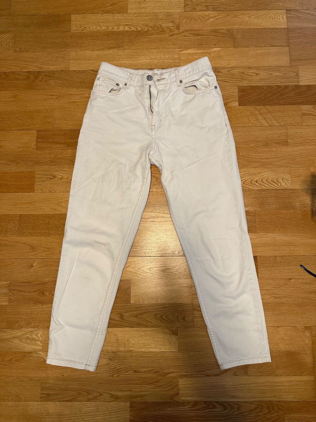 Mango Jeans: Mango Jeans – Nuovo (secondo la descrizione) da Richterswil venduto da Misterwine