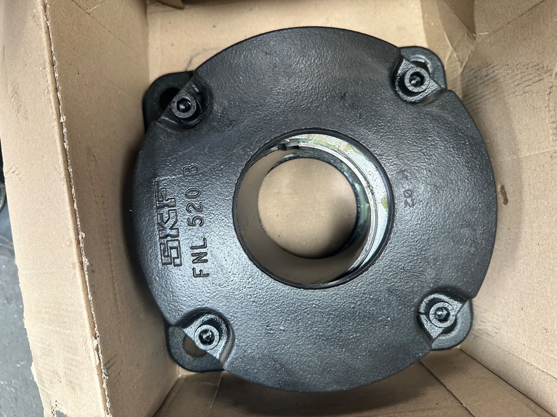 Altro per industria metallurgica: Flansch Werksnummer	FNL 520 B Hersteller	SKF – Usato da Basel venduto da MaschinenSchweiz 7