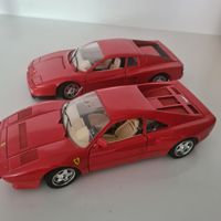 2 Ferrari Modell 1/18
