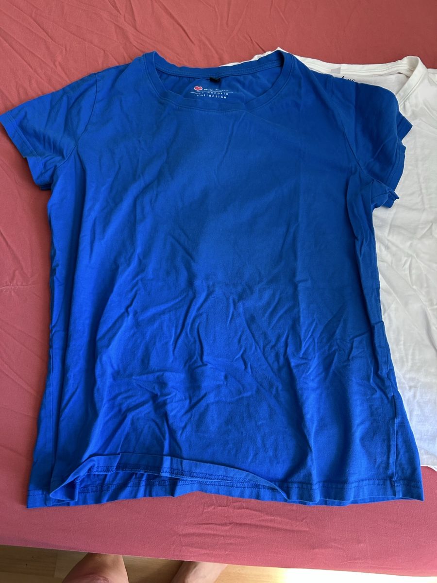 T-shirt: 4 Farbige T-Shirt – Usato da Rüti ZH venduto da Masken 2