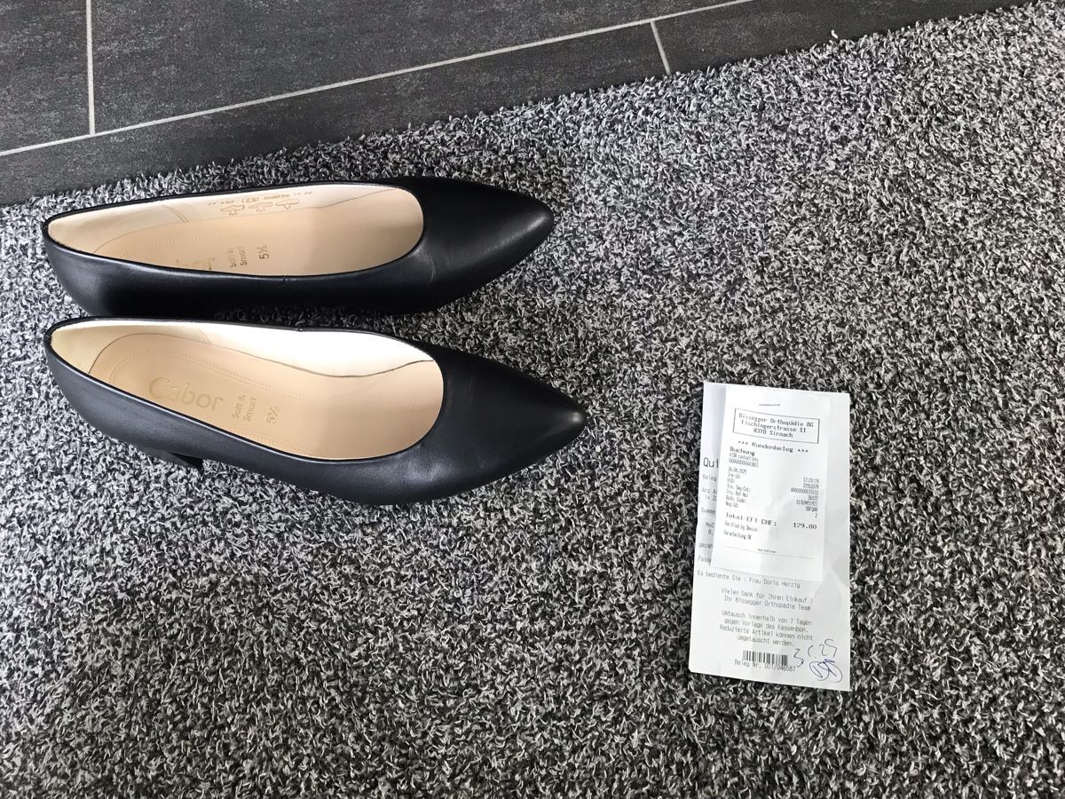 Gabor Scarpe da donna: Schwarzer Pump von Gabor – Usato da Sirnach venduto da Famisa 5