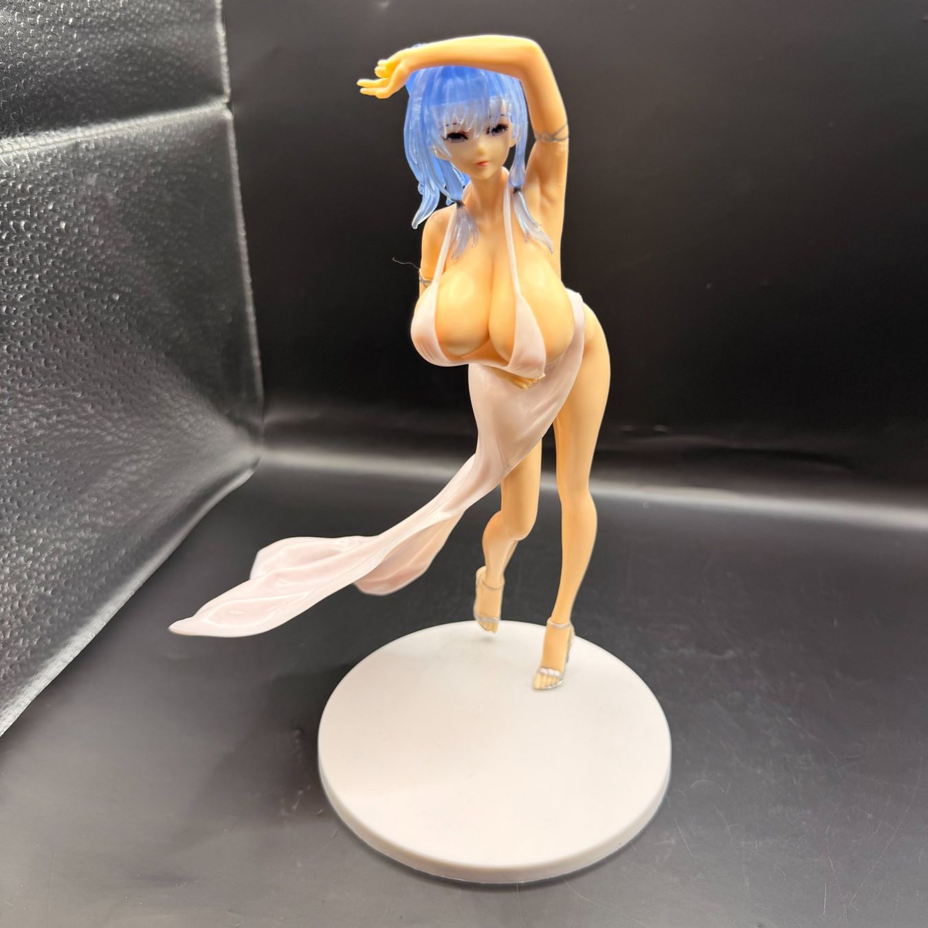 Figuren: Anime PVC Figur Blauhaar – Gebraucht aus Düdingen von Nerdworld
