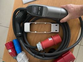 EV charging cable 32 a 22 kw