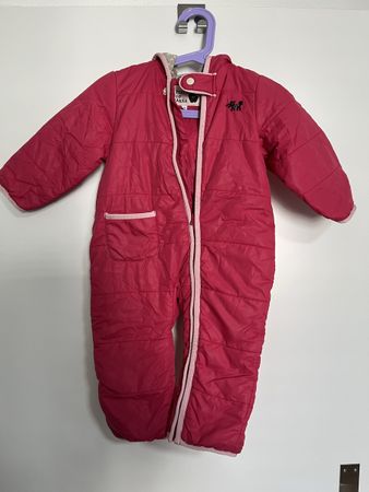 Schneeanzug / Overall in Pink mit Kapuze – Gr. 80 