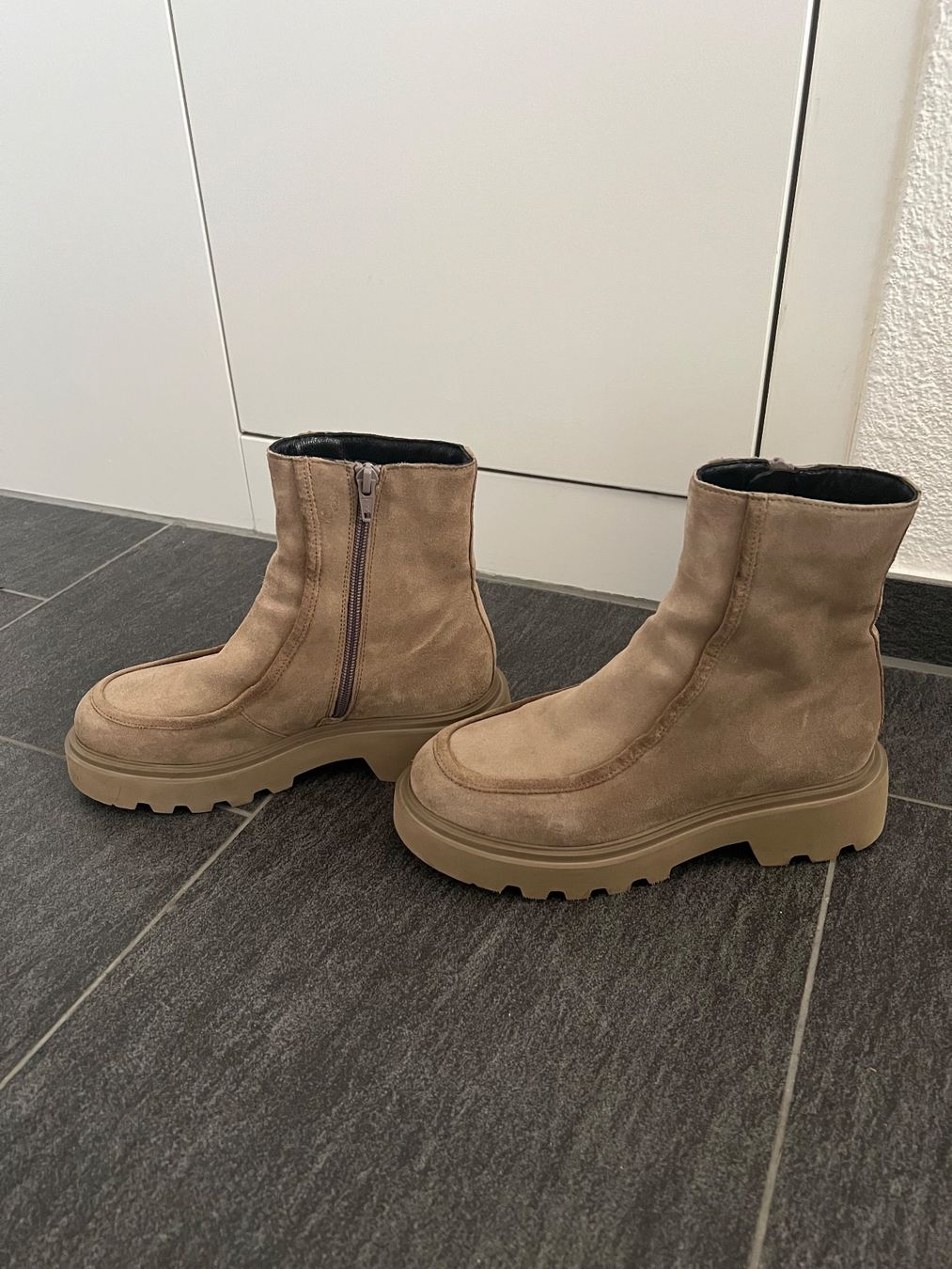 Scarpe da donna: Leder Stiefeletten – Usato da Rüti ZH venduto da car_h7kl 1