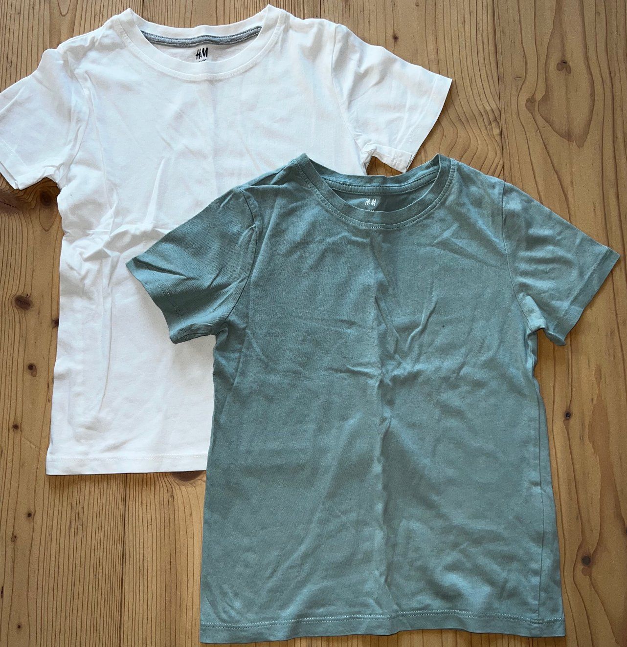 H&M Camicie, T-shirt & Polo: H&M 2x T-Shirt  Gr.122 – Usato da Zürich venduto da meggimay